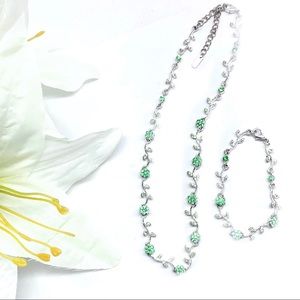 **Vintage Delicate Silver Chain Green Jewel Necklace Set**